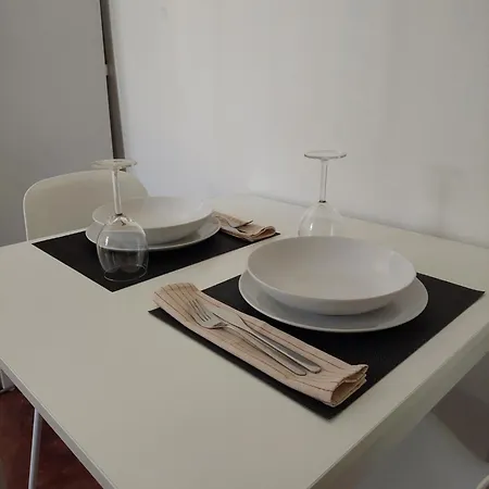 The Original Apartment *
